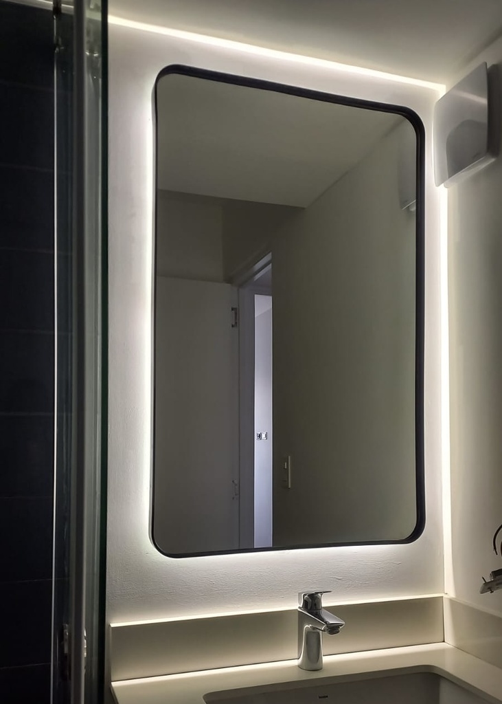 ESPEJO RECTANGULAR ESQUINAS CURVAS 